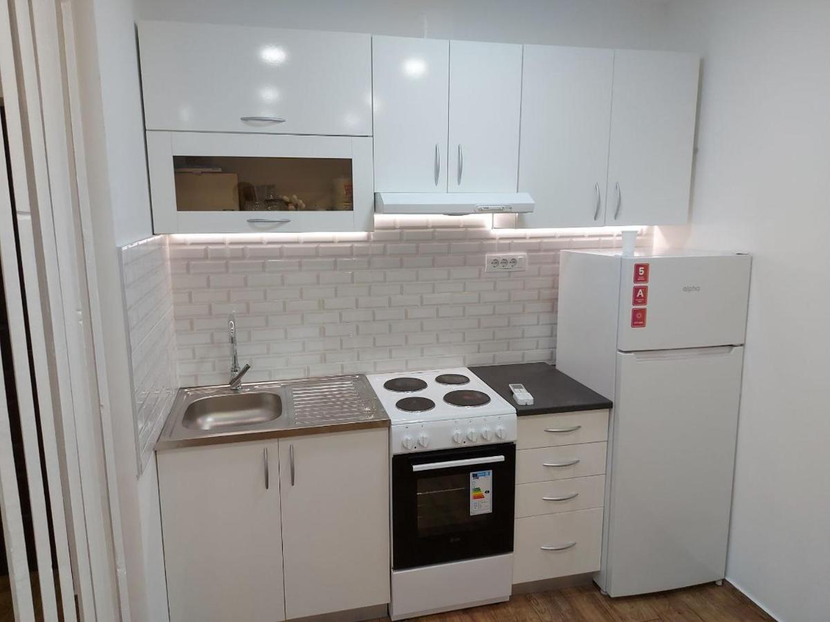 Cosy, Quiet & Brand New Apartment W/ Danube View Belgrade Exterior photo